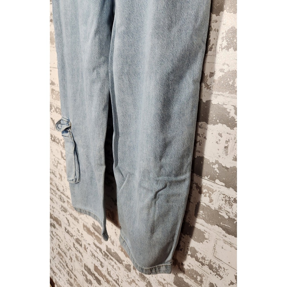 Forever 21 Baggy Cargo Jeans Women's Size 28 Light Denim Pockets Wide Leg Y2k - Picture 13 of 16